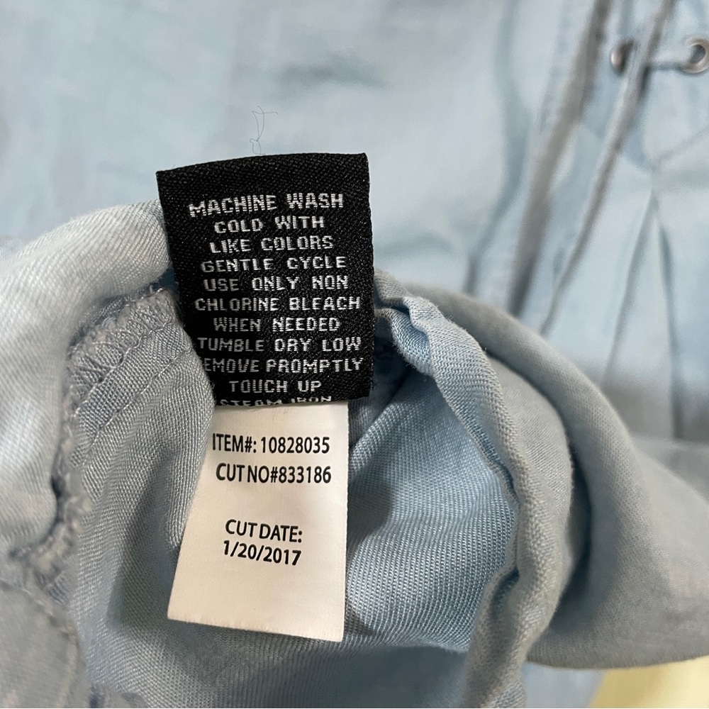 torrid Skirt Plus Size 22 Lace Up Mini Light Blue Chambray Denim Color Stretchy - Picture 10 of 15